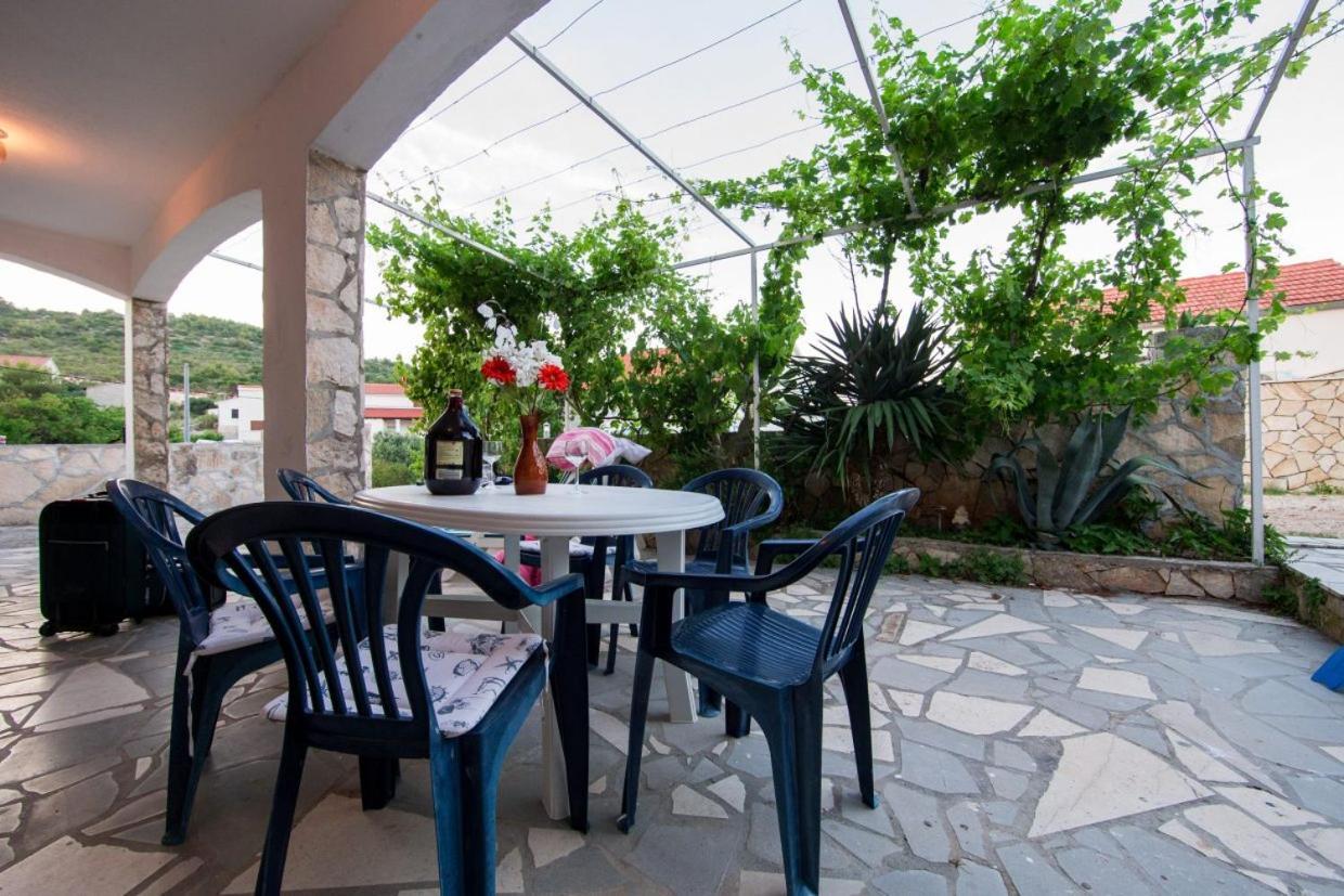 Silver Beach Apartments Вис Экстерьер фото