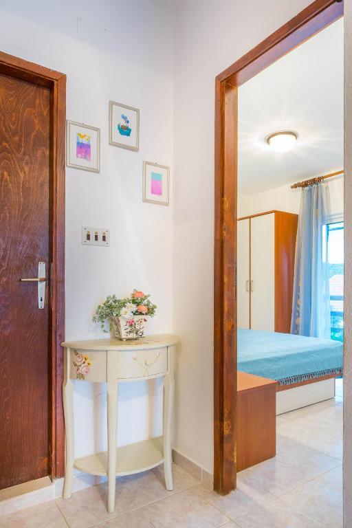 Silver Beach Apartments Вис Номер фото