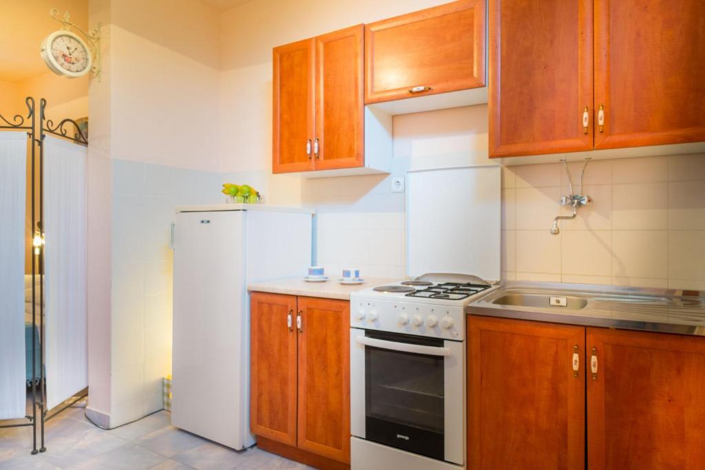 Silver Beach Apartments Вис Номер фото